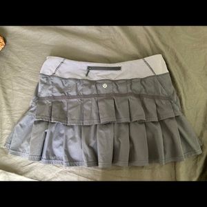 RARE LULULEMON RUFFLE TENNIS SKIRT
